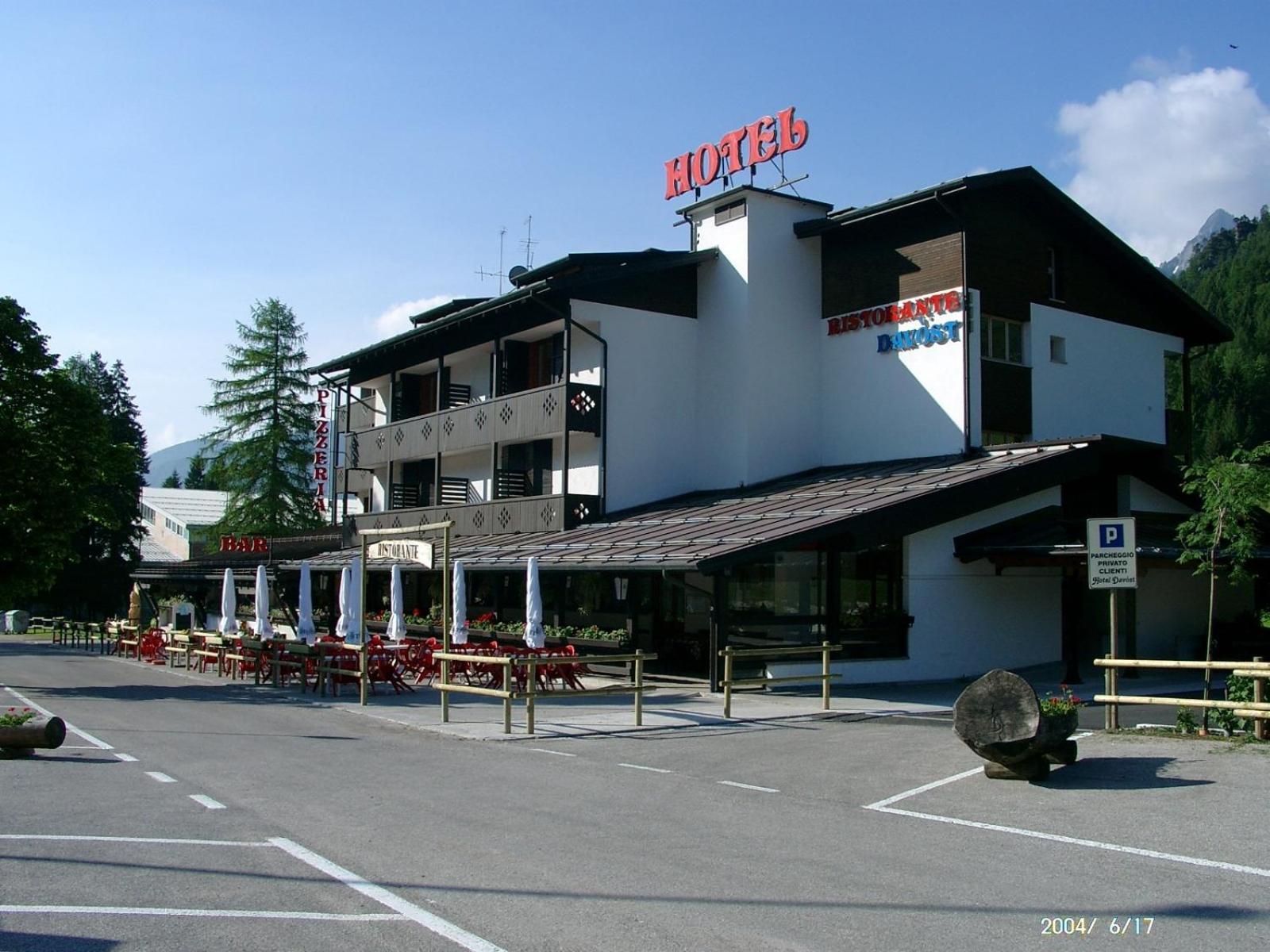 Hotel Davost フォルニ・ディ・ソプラ エクステリア 写真